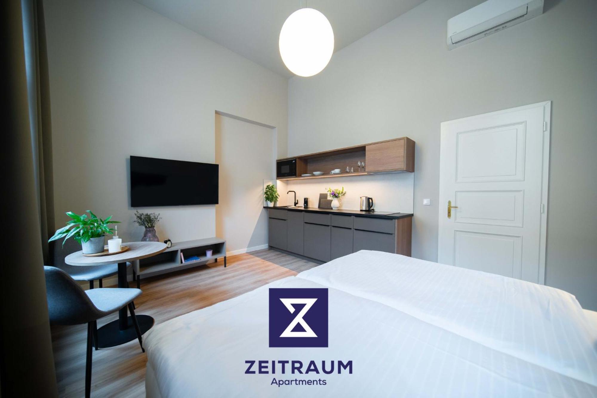 Karl By Zeitraum Aparthotel Прага Екстериор снимка